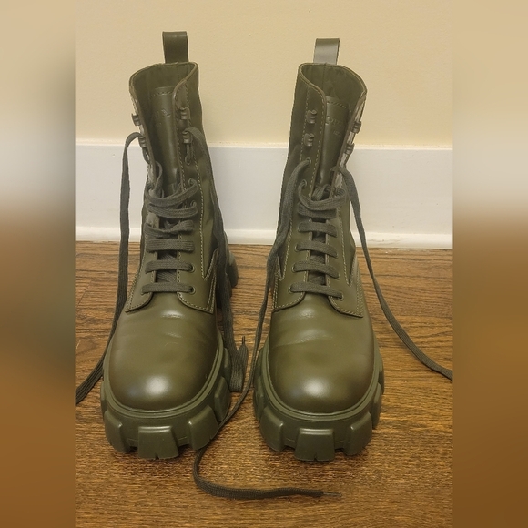 PRADA Men's Monolith Mini Bag Lug Sole Green Combat Boots SZ 11 - Picture 2 of 9